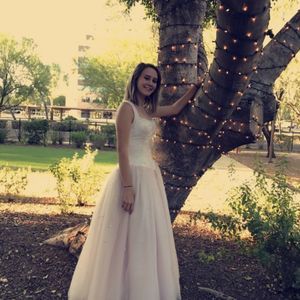 Meet your Posher, Mallory